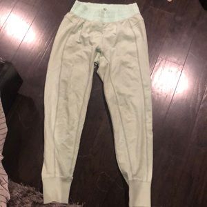 Lululemon joggers